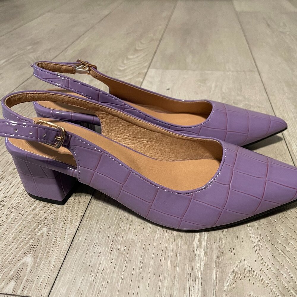 NWOT Purple Pointed Toe Shoes Pumps